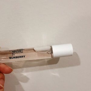 Burberry fragrance Her blossom EDT